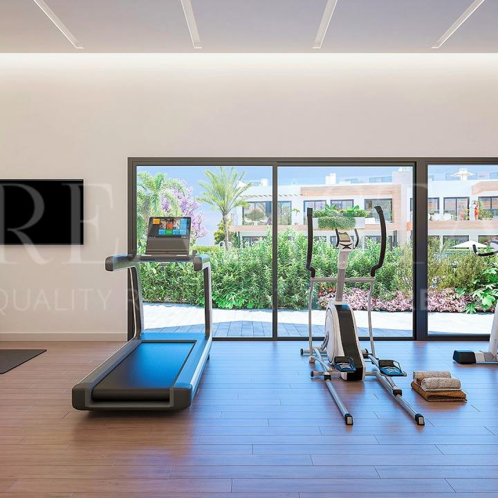 Luxury 2 and 3 bedroom apartments and penthouses in prestigious Atalaya Picture 7