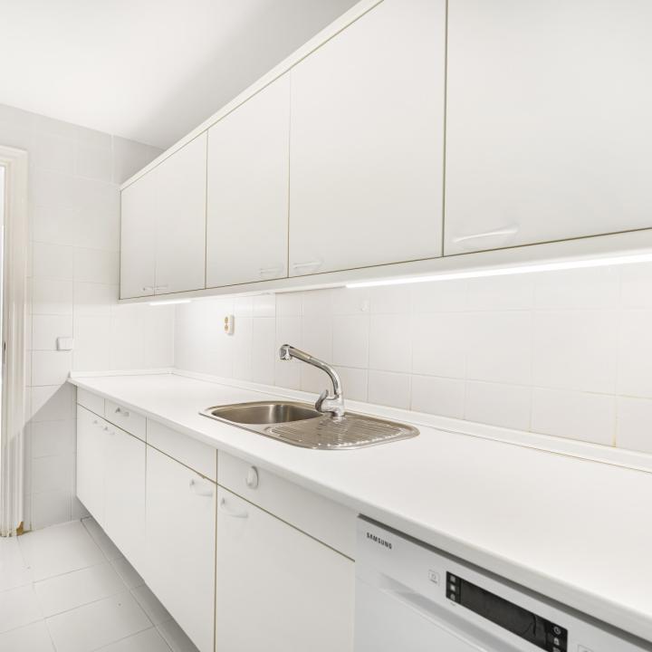 Wonderful three bedroom, south facing, ground floor apartment in Alhambra del Mar, on Marbella´s prestigious Golden Mile Picture 4