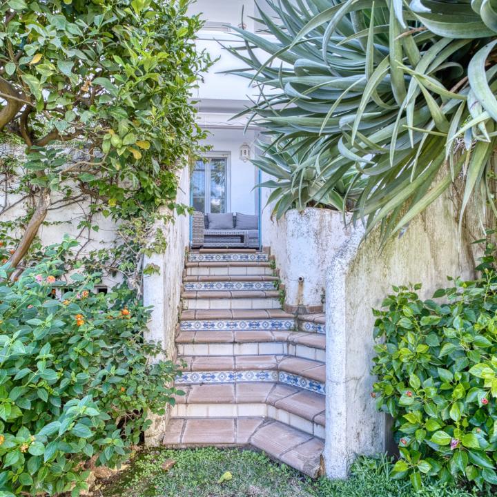 Fully renovated two bedroom, ground floor apartment in the well-known and gated community Marbella Real Picture 14