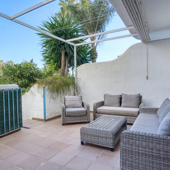 Fully renovated two bedroom, ground floor apartment in the well-known and gated community Marbella Real Picture 2