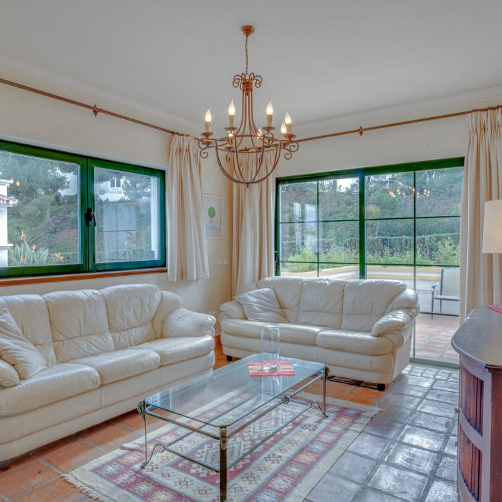 Lovely three-bedroom townhouse in a gated community of Riviera Del Sol Picture 14