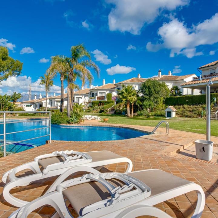 Lovely three-bedroom townhouse in a gated community of Riviera Del Sol Picture 20