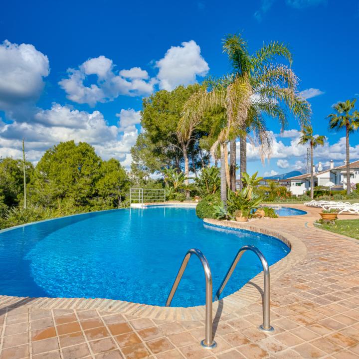 Lovely three-bedroom townhouse in a gated community of Riviera Del Sol Picture 7