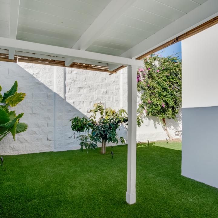 Stunning four bedroom, beachside contemporary style Villa located in Costalita, Estepona Picture 13