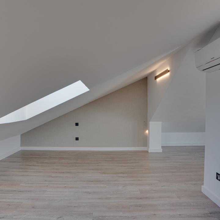 Stunning four bedroom, beachside contemporary style Villa located in Costalita, Estepona Picture 33