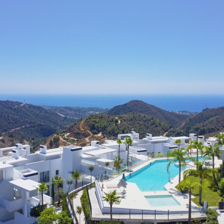 Beautiful two bedroom, south east facing apartment located in the exclusive Urbanisation Palo Alto Picture 21