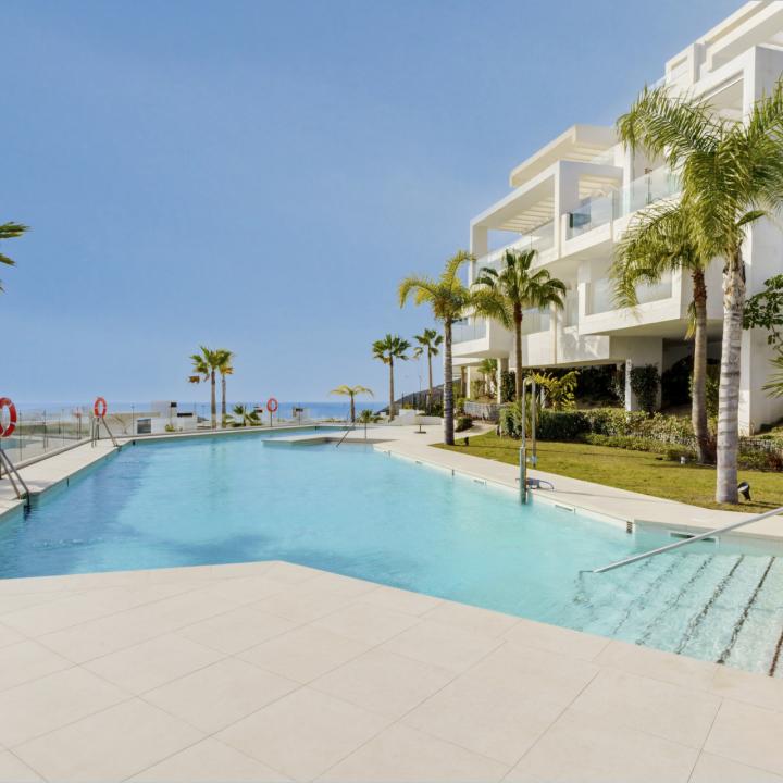 Beautiful two bedroom, south east facing apartment located in the exclusive Urbanisation Palo Alto Picture 27