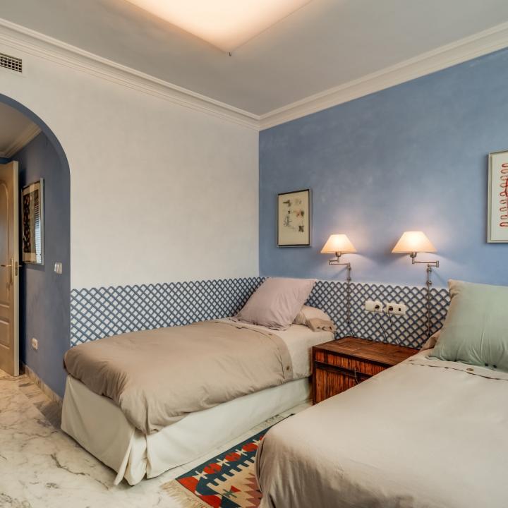 Impressive two bedroom, south west facing apartment in the beachfront community Playa Esmeralda Picture 12