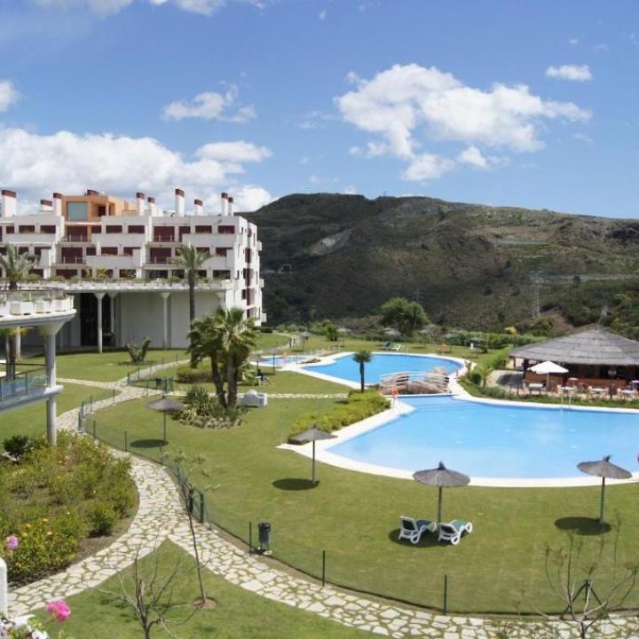 Spacious East-Facing Three-Bedroom Villa with Private Pool and Guest Apartment in Benahavís Picture 31