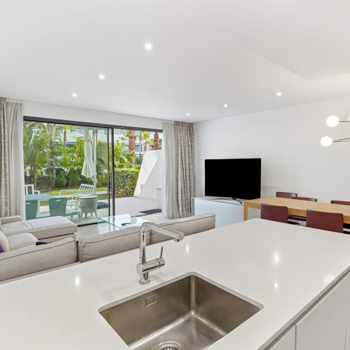 Exceptional four-bedroom townhouse located in an exclusive gated community in La Cala De Mijas Picture 8