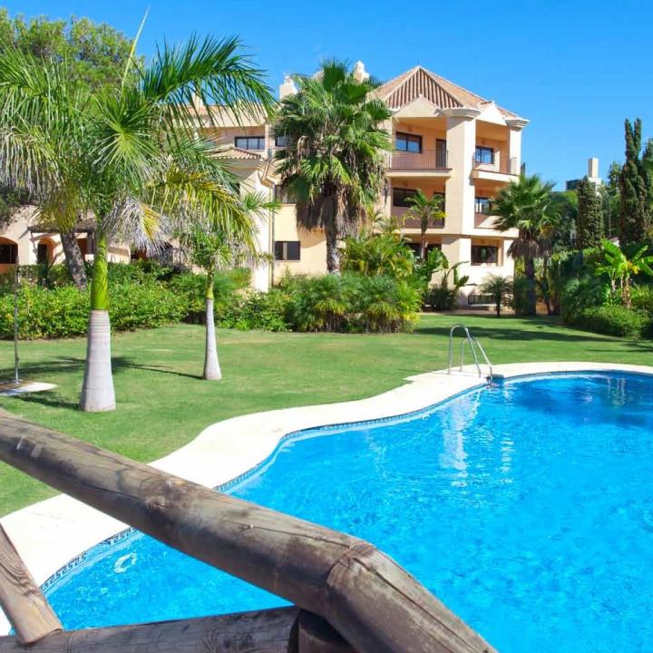 Spacious two bedroom apartment in Las Mimosas – an exclusive gated community located within walking distance of Puerto Banús Picture 22