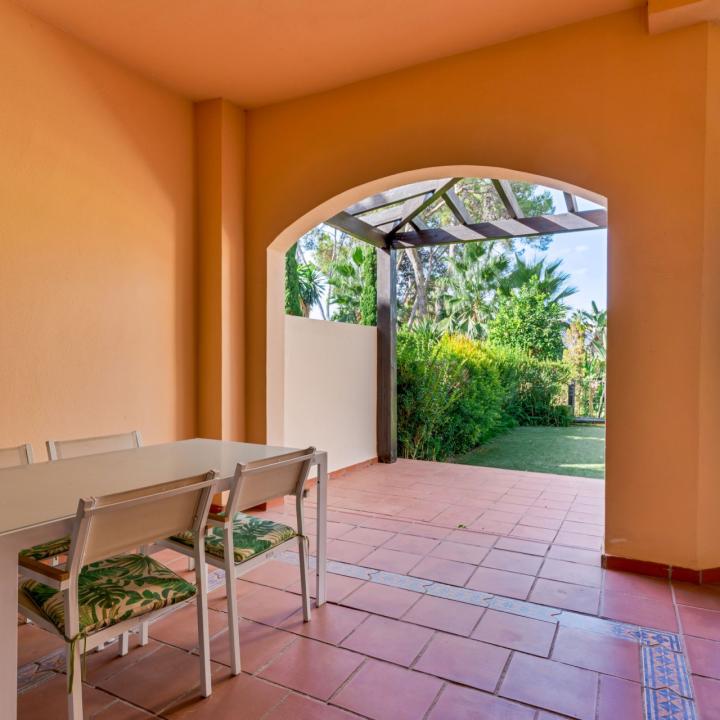 Spacious two bedroom apartment in Las Mimosas – an exclusive gated community located within walking distance of Puerto Banús Picture 6