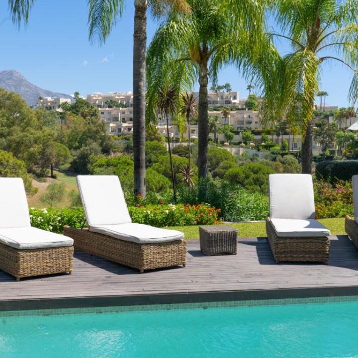 Impressive four bedroom, south east facing Villa located in the exclusive gated community of Reserva de la Quinta Picture 22