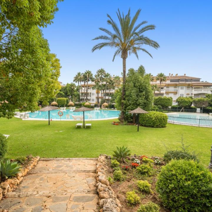 Wonderful three bedroom, ground floor apartment in the gated community of La Dama De Noche, Marbella Picture