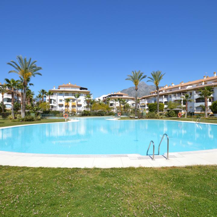 Wonderful three bedroom, ground floor apartment in the gated community of La Dama De Noche, Marbella Picture 17