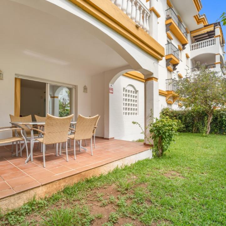 Wonderful three bedroom, ground floor apartment in the gated community of La Dama De Noche, Marbella Picture 22