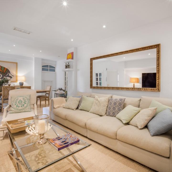 Wonderful three bedroom ground floor apartment in the exceptional gated community of Señorio de Marbella Picture 1