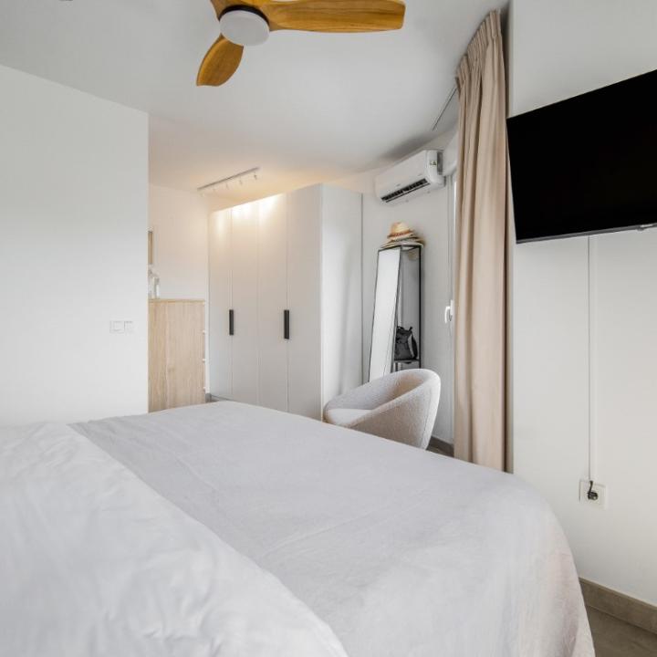 Superb four-bedroom duplex penthouse in the prime location of Nueva Andalucia, Marbella Picture 26