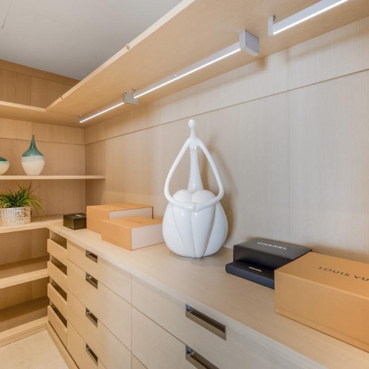 Luxury three bedroom apartment located in the brand new exclusive community The View, Benahavis Picture 19