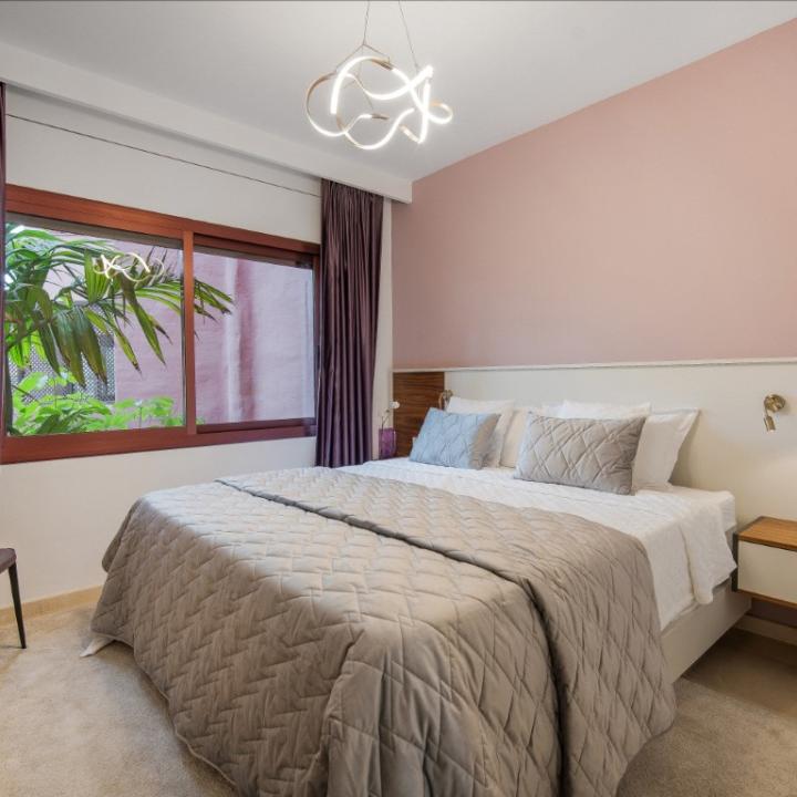 Exceptional two bedroom south facing apartment in Menara Beach with magnificent sea views Picture 4