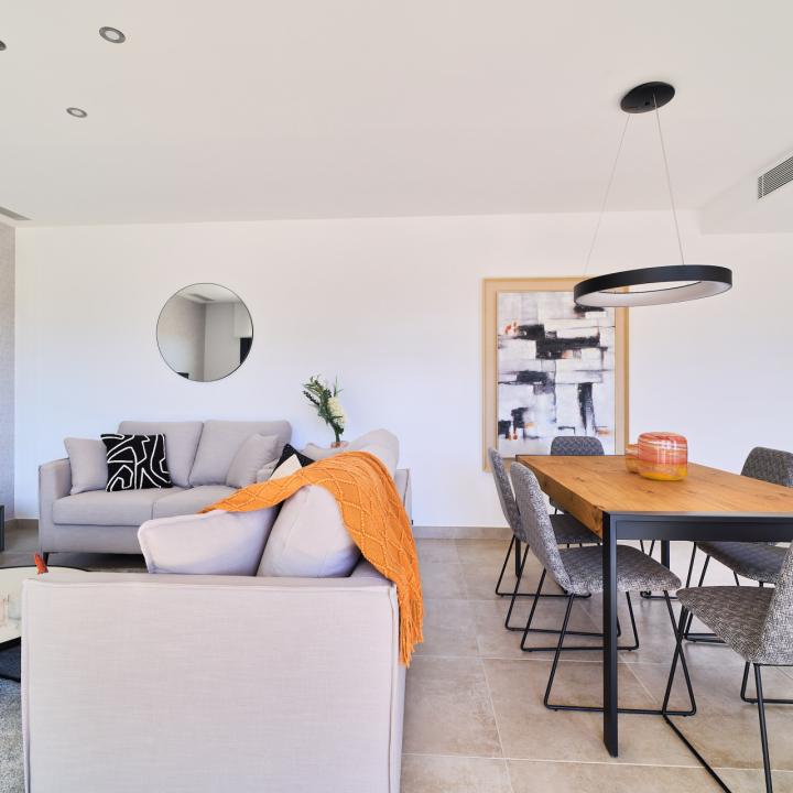 Apartment in a privileged location of Atalaya, Estepona Picture 12