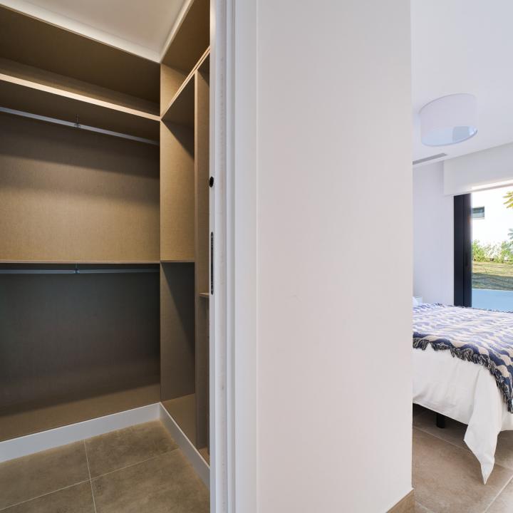Apartment in a privileged location of Atalaya, Estepona Picture 22