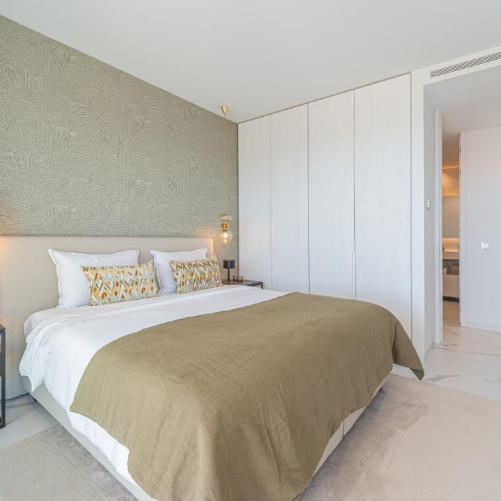 Stunning apartment in BYU Benahavis with a great terrace and amzing panoramic views to the sea Picture 13