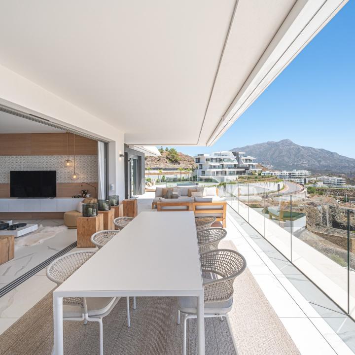 Stunning apartment in BYU Benahavis with a great terrace and amzing panoramic views to the sea Picture 30