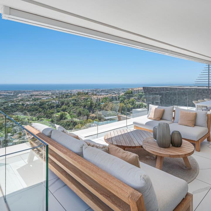 Stunning apartment in BYU Benahavis with a great terrace and amzing panoramic views to the sea Picture 34
