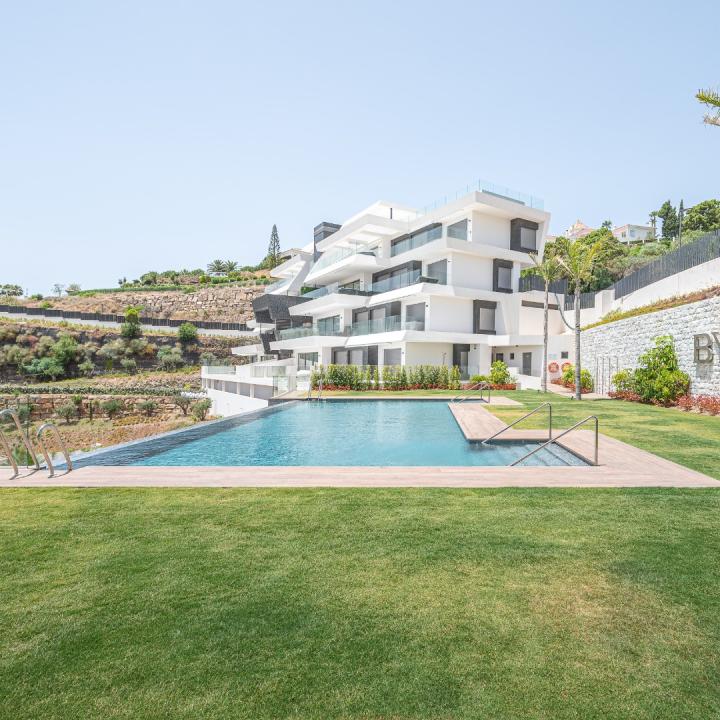 Stunning apartment in BYU Benahavis with a great terrace and amzing panoramic views to the sea Picture 44
