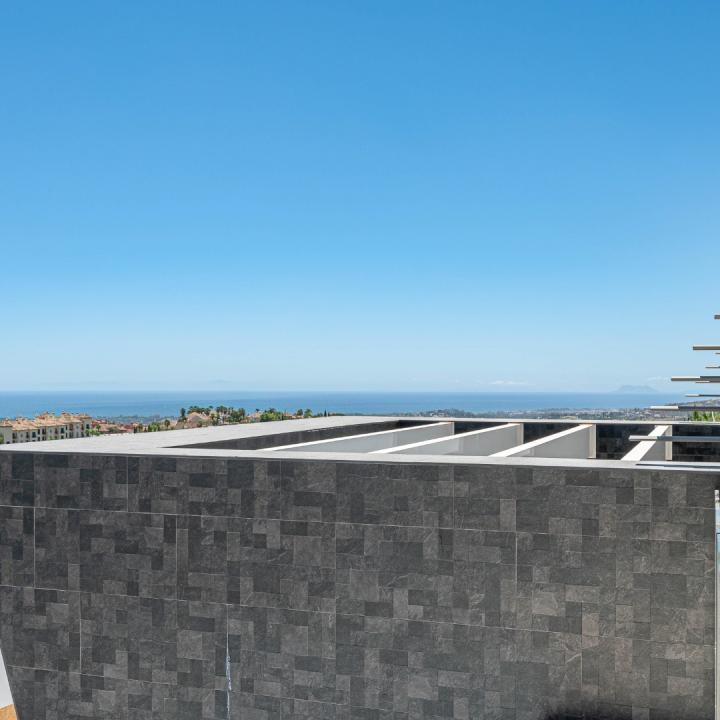 Stunning apartment in BYU Benahavis with a great terrace and amzing panoramic views to the sea Picture 46