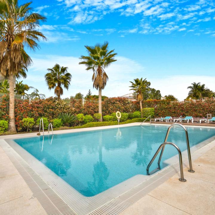 Excellent two bedroom south facing apartment in the beachside gated community Jade Beach, San Pedro Alcantara, Marbella Picture 4