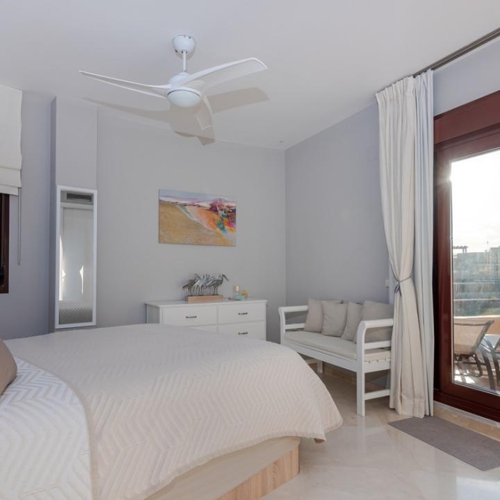 Beautiful penthouse with panoramic views, located 100 meters from the sandy beaches of Costalita! Picture 12