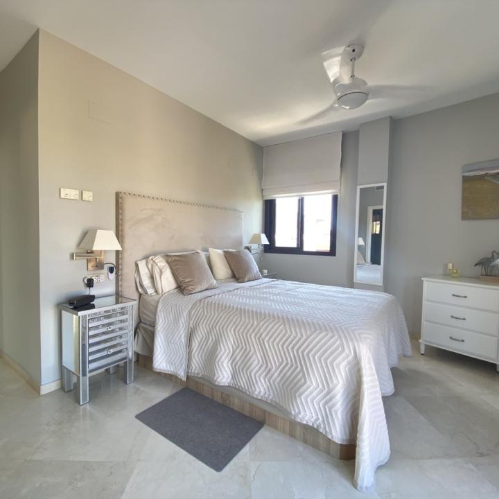 Beautiful penthouse with panoramic views, located 100 meters from the sandy beaches of Costalita! Picture 13