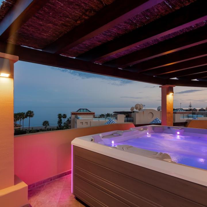 Beautiful penthouse with panoramic views, located 100 meters from the sandy beaches of Costalita! Picture 30