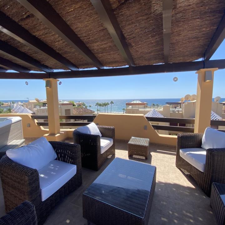 Beautiful penthouse with panoramic views, located 100 meters from the sandy beaches of Costalita! Picture 33