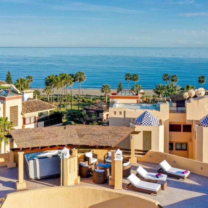 Beautiful penthouse with panoramic views, located 100 meters from the sandy beaches of Costalita! Picture 5