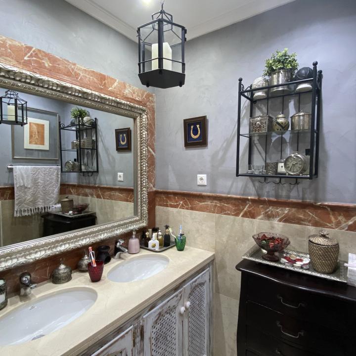 Chic and charming house located in Sierra Blanca Country Club Picture 13