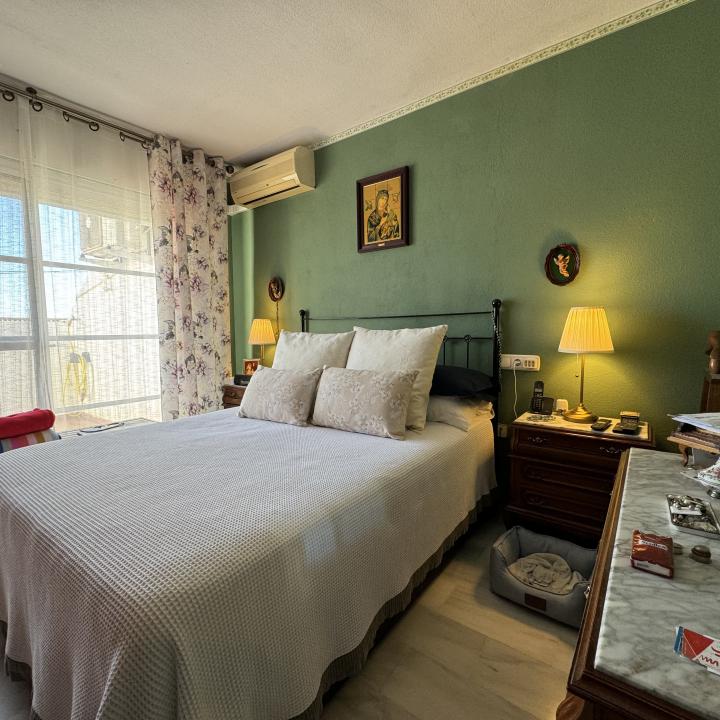 Lovely townhouse nestled in the established residential area of Monte Biarritz, on the border between Marbella and Estepona. Picture 23