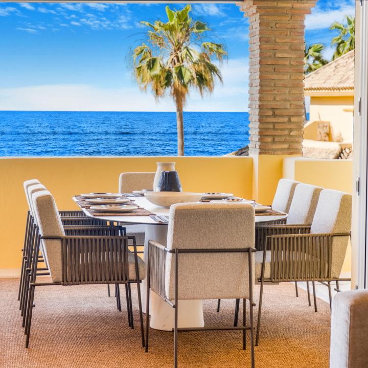 Exceptional four bedroom, duplex penthouse in Rio Real Playa with panoramic sea views Picture 15